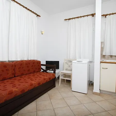 Saint Thomas Village Apartment *